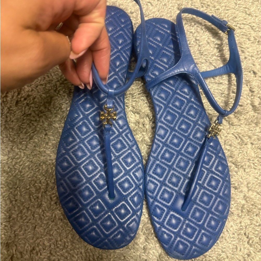Tory Burch Blue Quilted T-Strap Sandals with Gold Logo